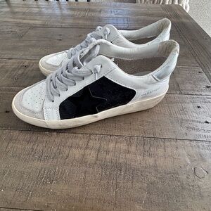Vintage Havana White and Black Star Sneakers